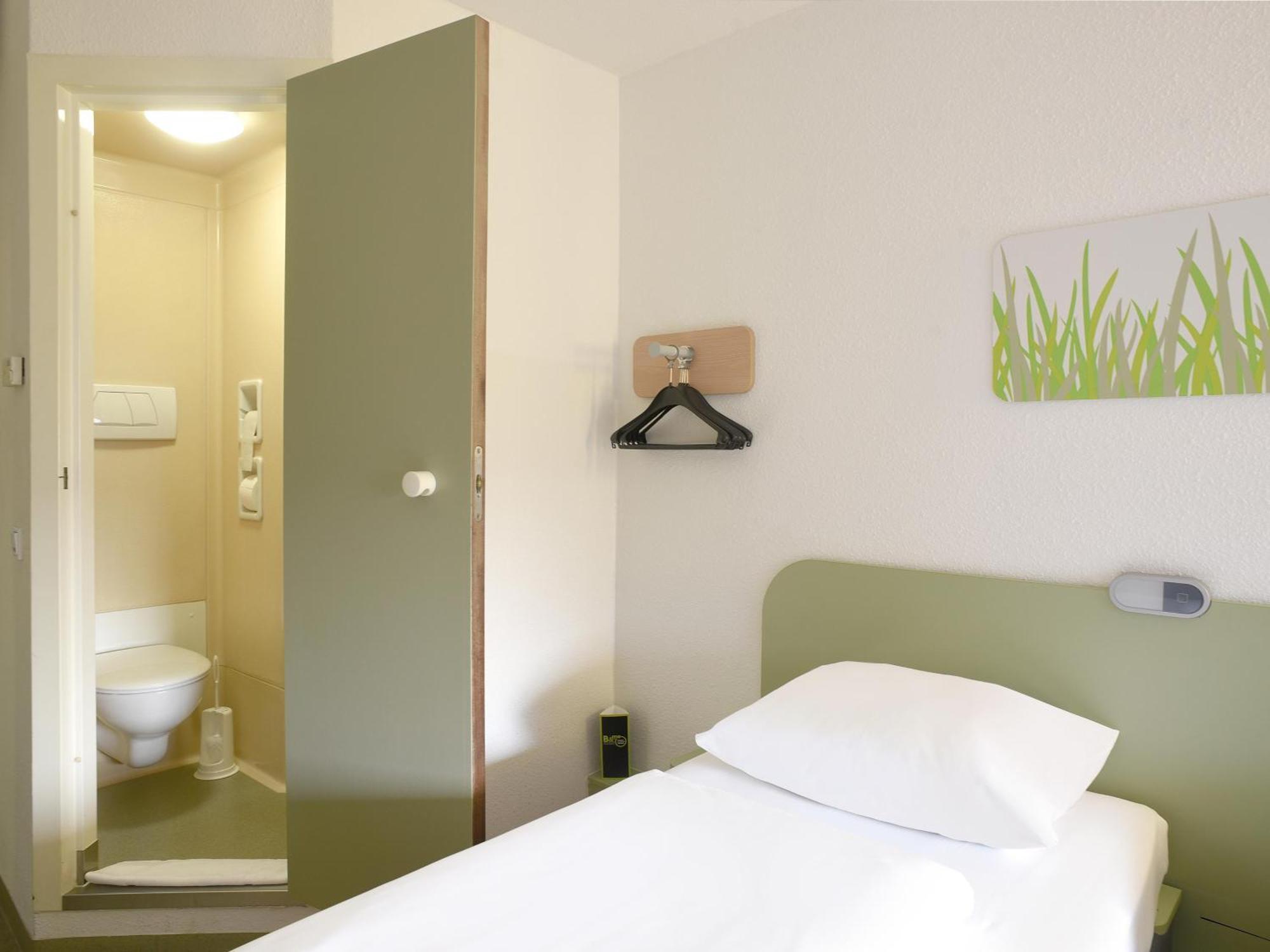 B&B Hotel Dueren Düren - Eifel 外观 照片